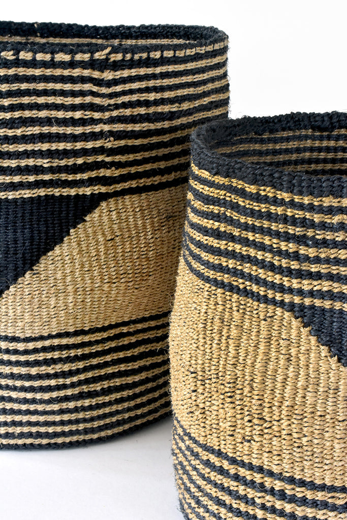 Sisal African planter and storage baskets set