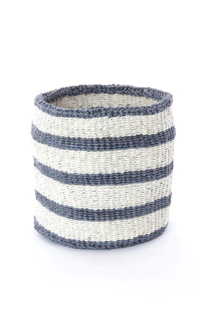 Sisal African planter and storage baskets set